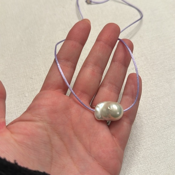 COCONUT LOVE PURPLE NIKKI NECKLACE - Picture 3 of 4